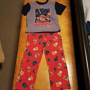 Angry birds short sleeve pajama set