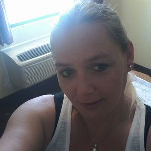 Meet your Posher, Janis