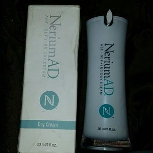 US- Nerium AD Age Defying Day Cream N 30ml/1fl oz