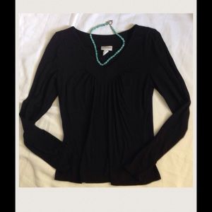 Isaac Mizrahi Pleated Black Top V Neck Long Sleeve