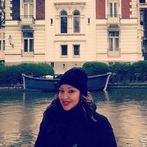 Meet your Posher, Sandra