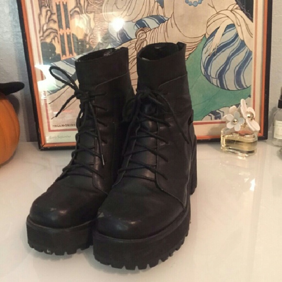 Unif boots