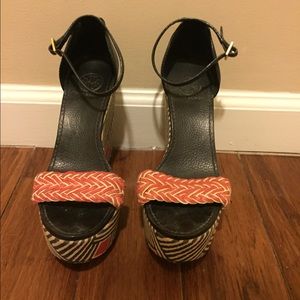 Tory Burch Navy and Red Print Wedges