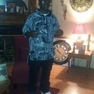 Meet your Posher, Johnathan