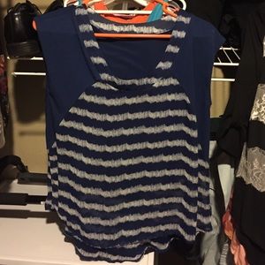 Chevron top