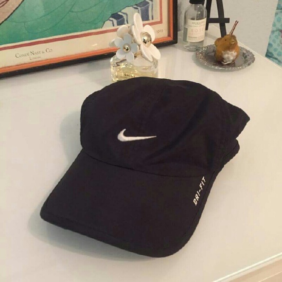 Nike sports hat