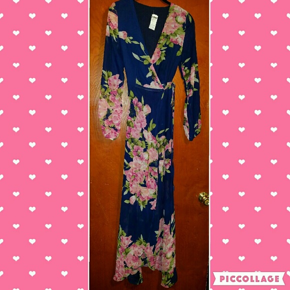 ◾RETIRED FROM CLOSET◾ - Picture 2 of 4