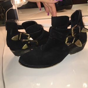 Black Booties
