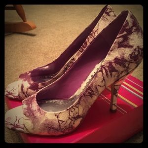 Hi bcbg heels approx 10 years old never worn out