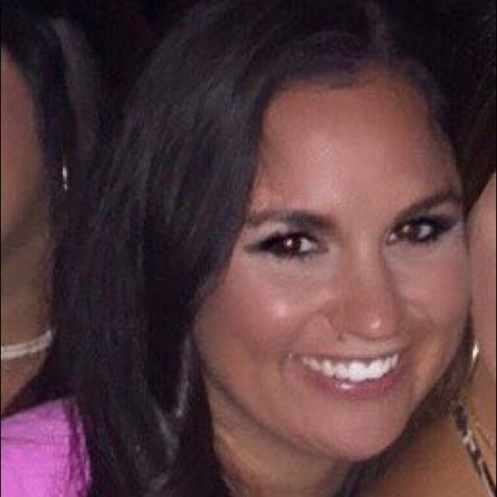 Meet your Posher, Jennifer