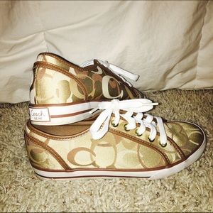 Coach shoes