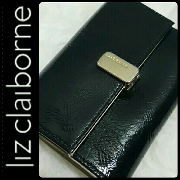 Liz Claiborne Handbags - Liz Claiborne Trifold Wallet
