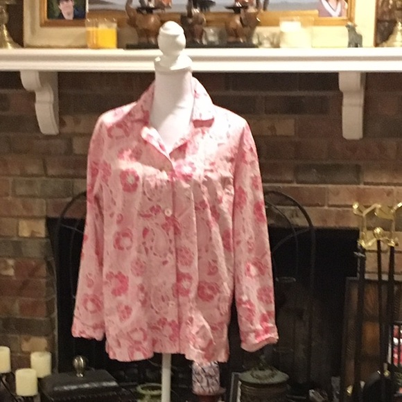 Lilly Pulitzer ladies pajamas size large EUC