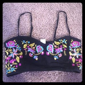Black crop top sewed w floral