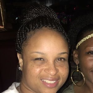 Meet your Posher, Nicky