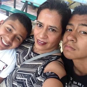 Meet your Posher, Mago