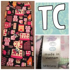 Lularoe gnome leggings NWT TC