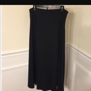 Black lularoe maxi worn once