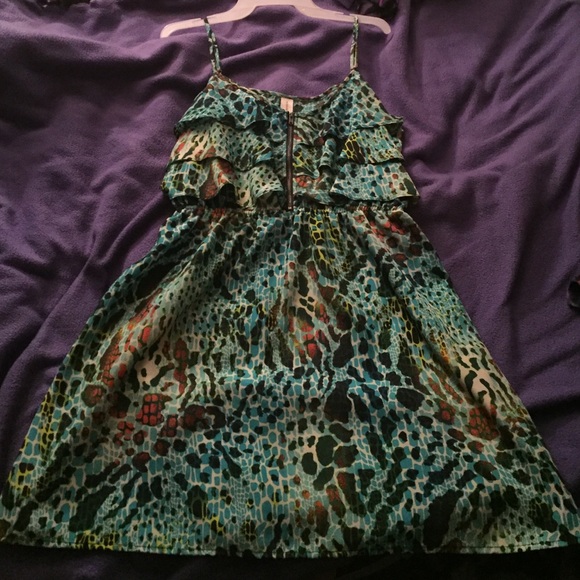 A short wild design dress!