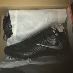Nike vapor untouchable pro size 10.5