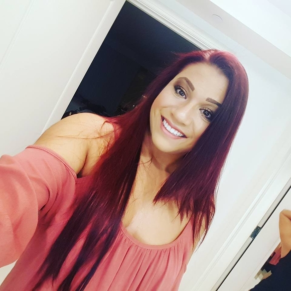 Meet your Posher, Kayla