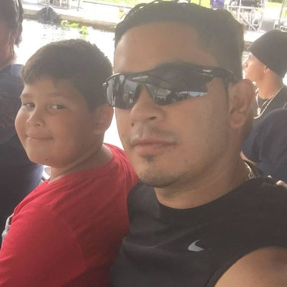 Meet your Posher, Josue