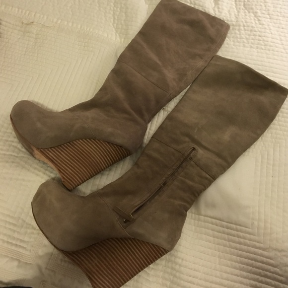 Tan Rock & Republic knee high suede boots