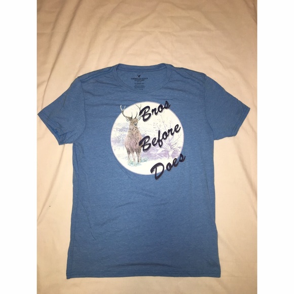 SOLD American Eagle Men's tee (size M)