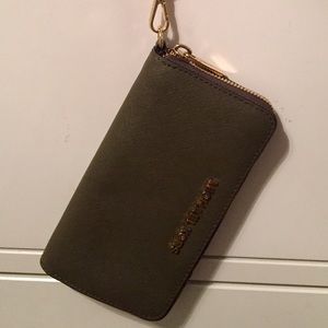 Michael Kors Wristlet