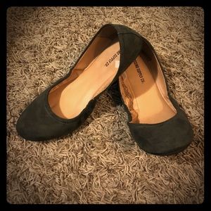 Charcoal Gray Flats
