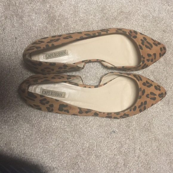 Leopard print flats