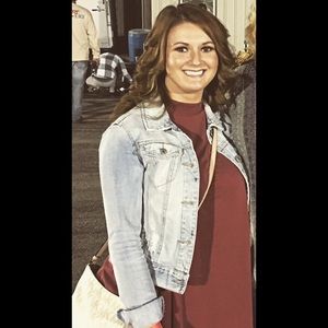 Meet your Posher, Leann