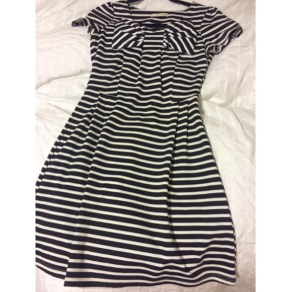 SALE!!! Black and white bow dress