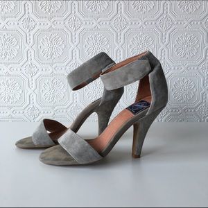 Jeffrey Campbell grey suede foxtrot
