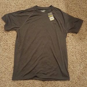 Men's Under Armour Heat Gear Shirt Size M NWT