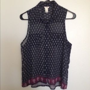 Forever 21 Navy/Purple Paisley Button Down Tank