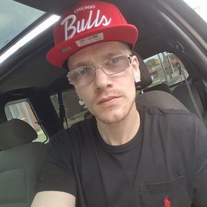 Meet your Posher, Jason