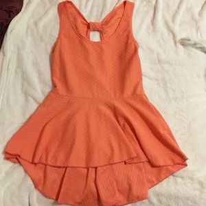Cute coral top NEVER BEEN WORN