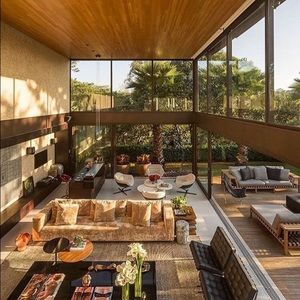 Meet your Posher, Noelle