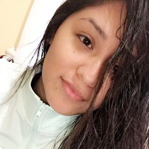 Meet your Posher, Carla