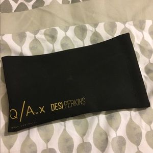Quay Australia/Desi Perkins reflective sun glasses