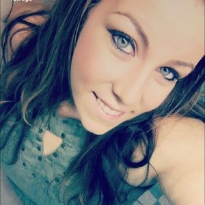 Meet your Posher, Krista