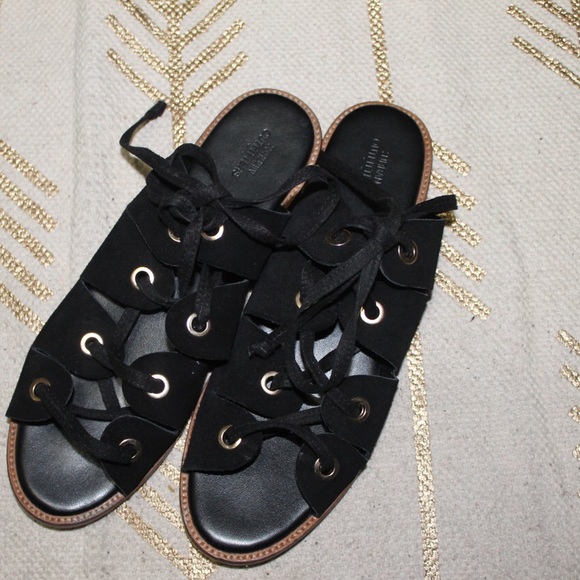 Black Lace-up sandals