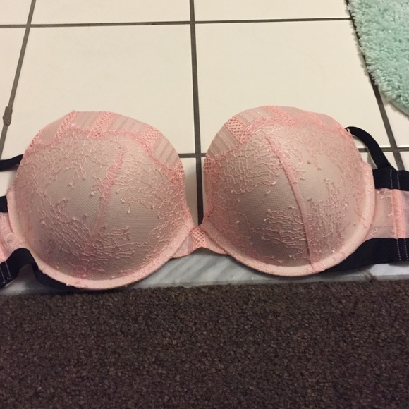 Pink Victoria's Secret Bra