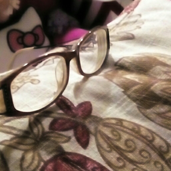 Catherie Deneuve Frames. Very classy