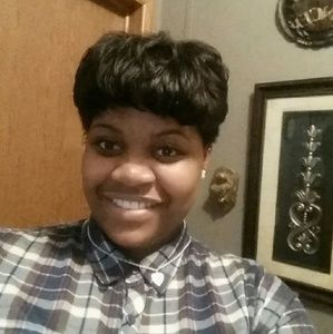 Meet your Posher, Alexus