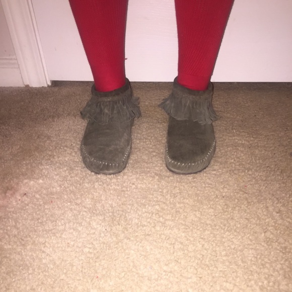 Moccasin mini boots