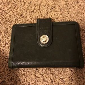 Isabella Adam black leather wallet