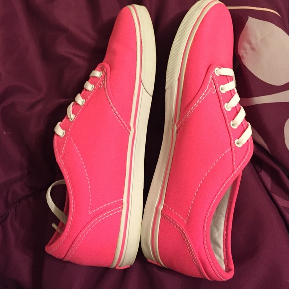 Pink vans - Picture 2 of 4