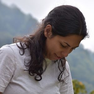 Meet your Posher, Niloofar